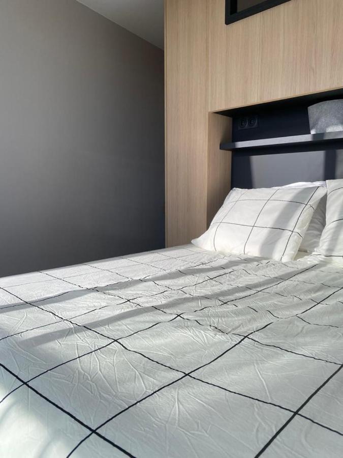 Le Cali, P2 Cabine Dans Une Residence Avec Piscine, Vue Mer Et Parking Prive La Grande-Motte Buitenkant foto